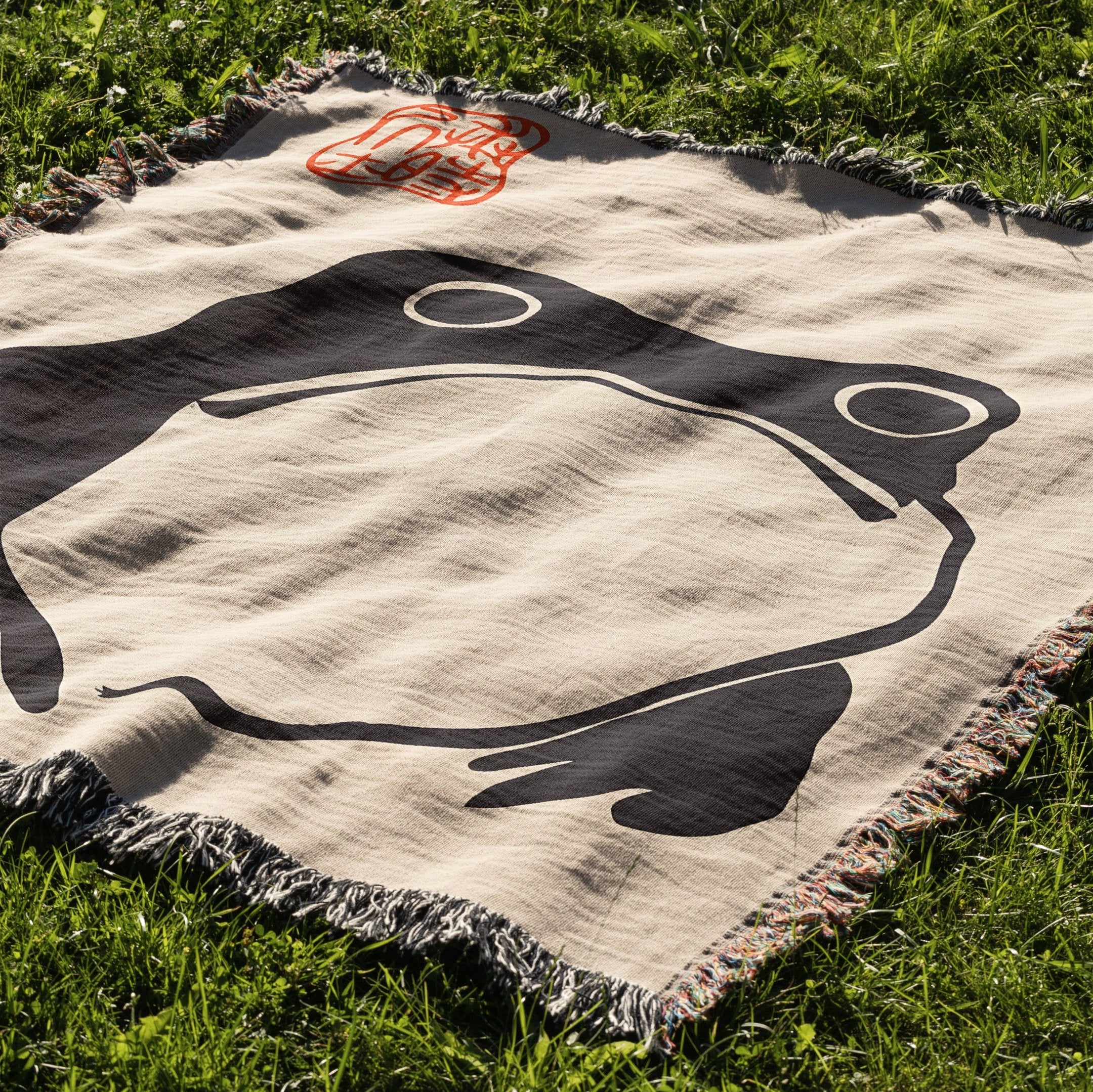 Frog by Matsumoto Hoji Woven Blanket Tapestry - Image 2