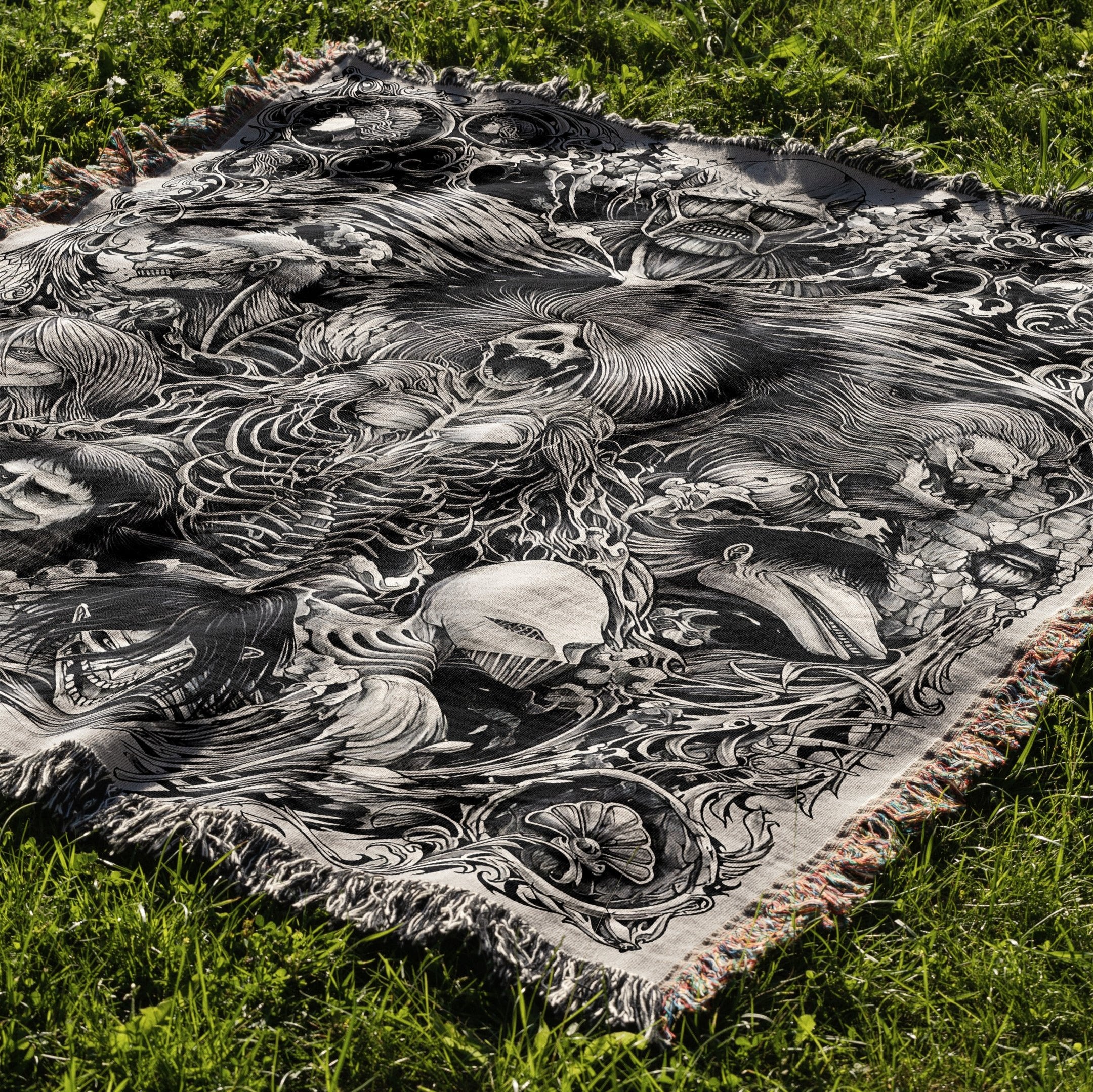 Titan 5 Woven Blanket Tapestry - Image 2